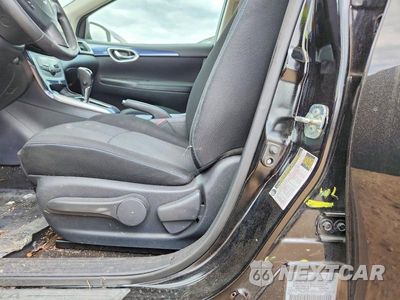 Zdjęcie 12 z 13 samochodu: 2019 NISSAN SENTRA SR VIN:3N1AB7AP3KY442477 - miniatura