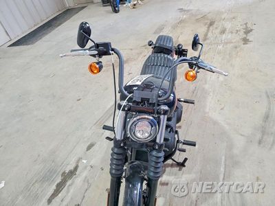 Piąte zdjęcie samochodu w środku: 2022 HARLEY-DAVIDSON FXBBS VIN:1HD1YYK16NB012536 - miniatura