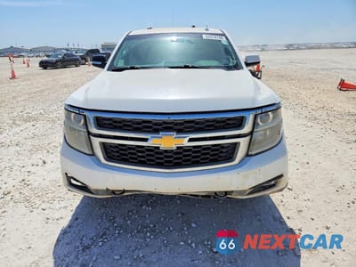 Piąte zdjęcie samochodu w środku: 2017 CHEVROLET TAHOE SPECIAL VIN:1GNSKFEC0HR267596 - miniatura