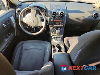 Zdjęcie 8 z 14 samochodu: 2011 NISSAN ROGUE S VIN:JN8AS5MV7BW314718 - miniatura