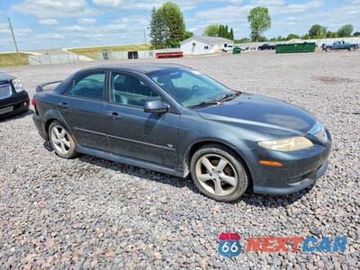 Czwarte zdjęcie samochodu z boku: 2004 MAZDA 6 S VIN:1YVHP80D645N97531 - miniatura