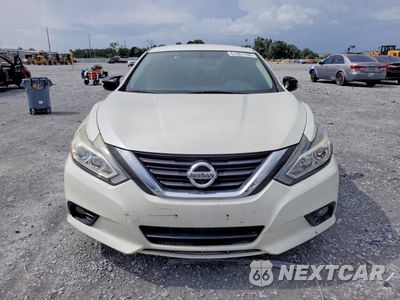 Piąte zdjęcie samochodu w środku: 2017 NISSAN ALTIMA 2.5 SL VIN:1N4AL3AP8HC164721 - miniatura