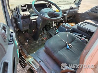 Zdjęcie 8 z 12 samochodu: 2007 GMC W4500 W45042 VIN:4KDC4B1UX7J805292 - miniatura