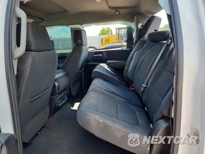 Zdjęcie 10 z 13 samochodu: 2023 CHEVROLET SILVERADO K2500 HEAVY DUTY LT VIN:2GC1YNEY6P1719163 - miniatura