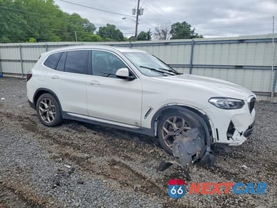 Czwarte zdjęcie samochodu z boku: 2024 BMW X3 XDRIVE30I VIN:5UX53DP01R9V62488 - miniatura