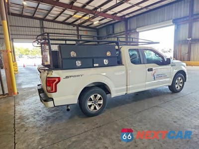 Trzecie zdjęcie samochodu z tyłu: 2017 FORD F150 SUPER CAB VIN:1FTEX1CP1HFB18762 - miniatura