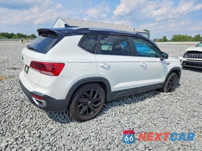 Trzecie zdjęcie samochodu z tyłu: 2023 VOLKSWAGEN TAOS SE VIN:3VVEX7B28PM369819 - miniatura