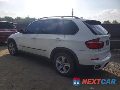 Drugie zdjęcie samochodu z przodu: 2013 BMW X5 XDRIVE35I VIN:5UXZV4C57D0E06081 - miniatura