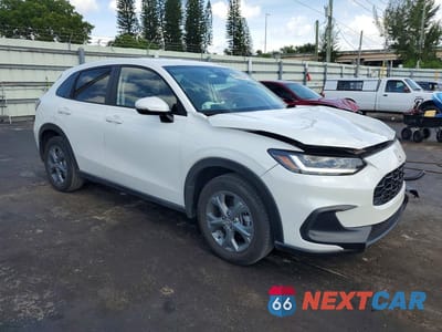 Czwarte zdjęcie samochodu z boku: 2026 HONDA HR-V LX VIN:3CZRZ1H32TM727055 - miniatura