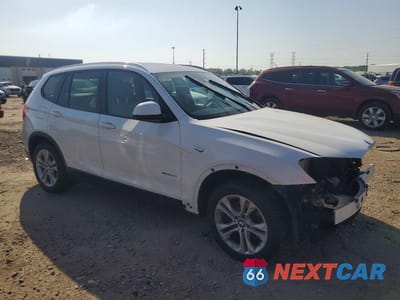 Czwarte zdjęcie samochodu z boku: 2015 BMW X3 XDRIVE35I VIN:5UXWX7C5XF0K31890 - miniatura