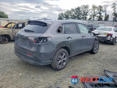 Trzecie zdjęcie samochodu z tyłu: 2026 HONDA HR-V LX VIN:3CZRZ2H31TM711807 - miniatura