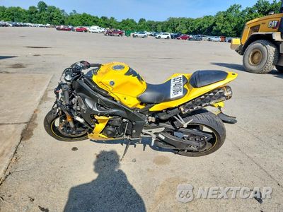 Trzecie zdjęcie samochodu z tyłu: 2009 YAMAHA YZFR1 VIN:JYARN23E19A003682 - miniatura