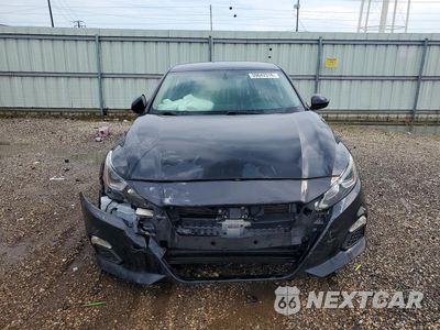 Piąte zdjęcie samochodu w środku: 2020 NISSAN ALTIMA S VIN:1N4BL4BV0LC206329 - miniatura