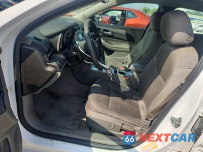Zdjęcie 7 z 12 samochodu: 2015 CHEVROLET MALIBU LS VIN:1G11B5SLXFF348678 - miniatura