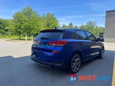 Czwarte zdjęcie samochodu z boku: 2019 HYUNDAI ELANTRA GT N LINE VIN:KMHH55LC8KU106159 - miniatura