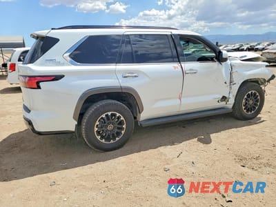 Trzecie zdjęcie samochodu z tyłu: 2023 TOYOTA SEQUOIA LIMITED VIN:7SVAAABA8PX010229 - miniatura
