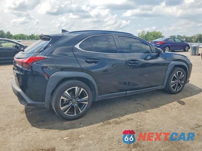 Trzecie zdjęcie samochodu z tyłu: 2021 LEXUS UX 200 BASE VIN:JTHP3JBH3M2043576 - miniatura
