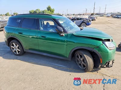 Czwarte zdjęcie samochodu z boku: 2025 MINI COUNTRYMAN S ALL4 VIN:WMZ23GA08S7P56936 - miniatura