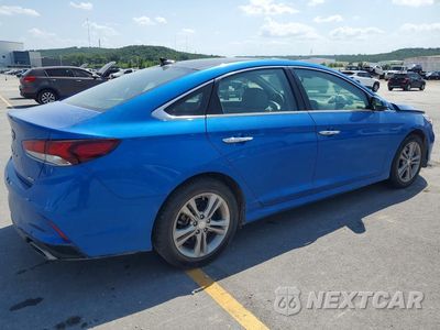 Trzecie zdjęcie samochodu z tyłu: 2019 HYUNDAI SONATA LIMITED VIN:5NPE34AFXKH764709 - miniatura