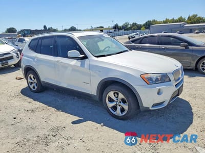 Czwarte zdjęcie samochodu z boku: 2012 BMW X3 XDRIVE28I VIN:5UXWX5C59CL728640 - miniatura