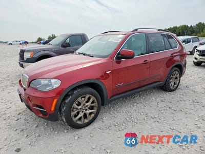 2013 BMW X5 XDRIVE35I 5UXZV4C58D0G55960 - główne zdjęcie licytacji z USA - miniatura