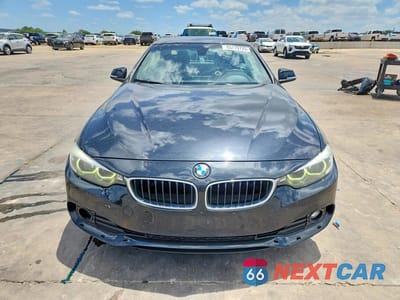 Piąte zdjęcie samochodu w środku: 2018 BMW 430I VIN:WBA4Z1C57JEC58637 - miniatura