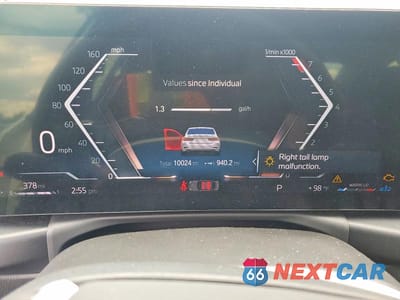 Zdjęcie 9 z 13 samochodu: 2024 BMW 330I VIN:3MW69FF04R8E04154 - miniatura
