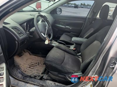 Zdjęcie 7 z 13 samochodu: 2019 MITSUBISHI OUTLANDER SPORT ES VIN:JA4AP3AU5KU015974 - miniatura