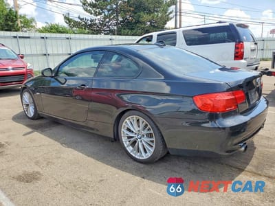 Drugie zdjęcie samochodu z przodu: 2011 BMW 335 I VIN:WBAKG7C56BE598490 - miniatura