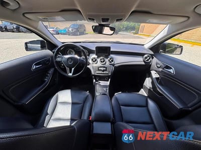 Zdjęcie 9 z 10 samochodu: 2015 MERCEDES-BENZ GLA 250 VIN:WDCTG4EB3FJ139806 - miniatura