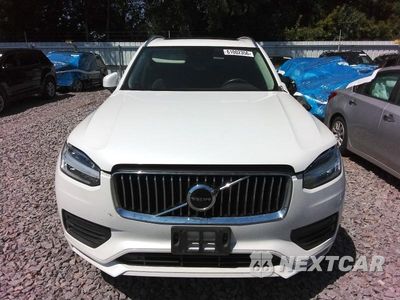Piąte zdjęcie samochodu w środku: 2020 VOLVO XC90 T5 MOMENTUM VIN:YV4102PK6L1549978 - miniatura