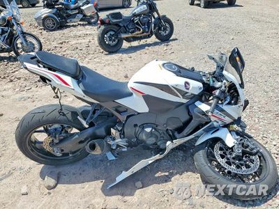 2025 HONDA CBR1000 RR JH2SC7710SK800156 - główne zdjęcie licytacji z USA - miniatura