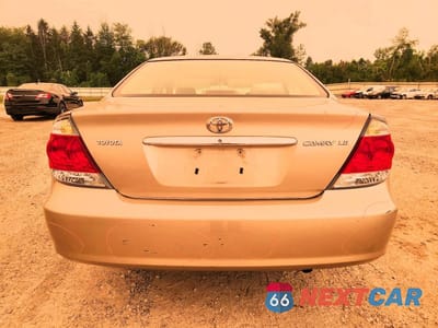 Zdjęcie 6 z 12 samochodu: 2005 TOYOTA CAMRY LE VIN:4T1BE32K05U540423 - miniatura