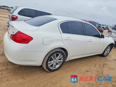Trzecie zdjęcie samochodu z tyłu: 2015 INFINITI Q40 BASE VIN:JN1CV6AR8FM523821 - miniatura