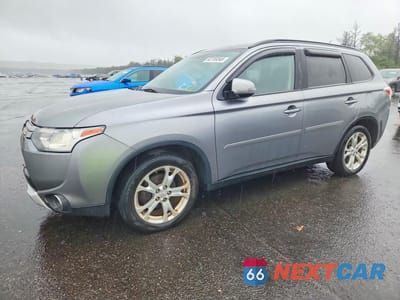 2015 MITSUBISHI OUTLANDER SE JA4AZ3A38FZ004445 - główne zdjęcie licytacji z USA - miniatura