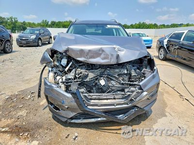 Piąte zdjęcie samochodu w środku: 2020 NISSAN ROGUE S VIN:5N1AT2MT9LC805070 - miniatura