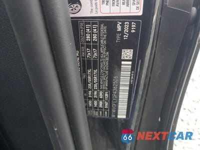 Zdjęcie 13 z 13 samochodu: 2023 MERCEDES-BENZ METRIS VIN:W1WV0FEY0P4362506 - miniatura