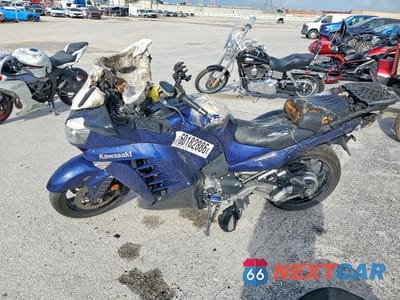 Trzecie zdjęcie samochodu z tyłu: 2013 KAWASAKI ZG1400 C VIN:JKBZGNC18DA021897 - miniatura
