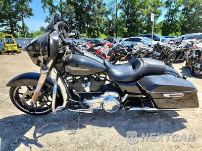 Trzecie zdjęcie samochodu z tyłu: 2020 HARLEY-DAVIDSON FLHX VIN:1HD1KBC17LB631298 - miniatura