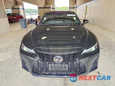 Piąte zdjęcie samochodu w środku: 2024 LEXUS IS 350 F SPORT VIN:JTHGZ1E24R5036812 - miniatura