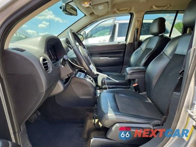 Zdjęcie 7 z 13 samochodu: 2017 JEEP COMPASS LATITUDE VIN:1C4NJDEB3HD162312 - miniatura