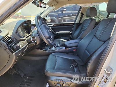 Zdjęcie 7 z 13 samochodu: 2017 BMW X3 SDRIVE28I VIN:5UXWZ7C54H0V86311 - miniatura