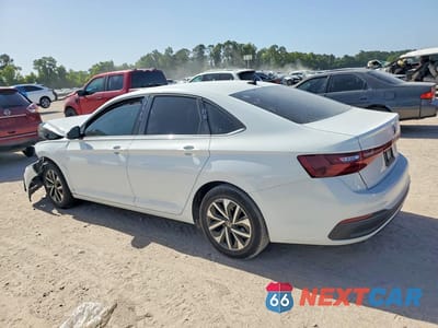 Drugie zdjęcie samochodu z przodu: 2025 VOLKSWAGEN JETTA S VIN:3VW5X7BU1SM049683 - miniatura