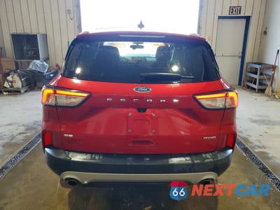Zdjęcie 6 z 13 samochodu: 2021 FORD ESCAPE SE VIN:1FMCU9G62MUA46259 - miniatura