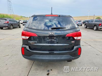 Zdjęcie 6 z 13 samochodu: 2014 KIA SORENTO LX VIN:5XYKTCA68EG486191 - miniatura