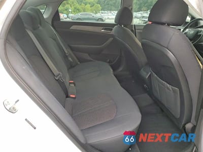 Zdjęcie 10 z 12 samochodu: 2019 HYUNDAI SONATA SE VIN:5NPE24AF2KH739709 - miniatura
