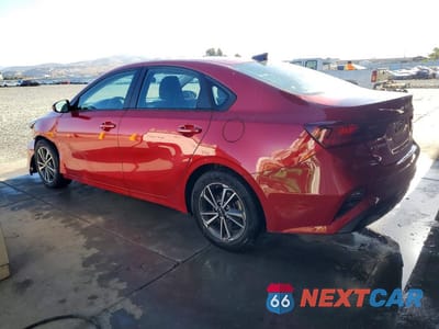 Drugie zdjęcie samochodu z przodu: 2023 KIA FORTE LXS VIN:3KPF24AD3PE589592 - miniatura