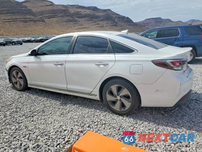 Drugie zdjęcie samochodu z przodu: 2017 HYUNDAI SONATA HYBRID LIMITED VIN:KMHE34L39HA067837 - miniatura