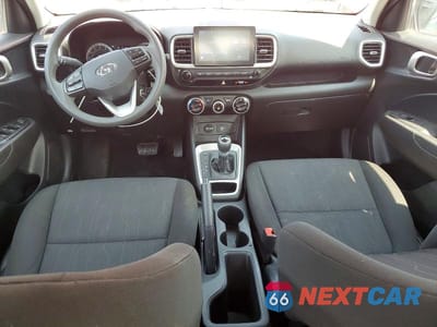 Zdjęcie 8 z 13 samochodu: 2021 HYUNDAI VENUE SE VIN:KMHRB8A34MU071446 - miniatura