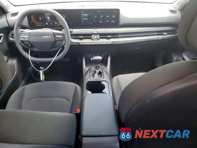 Zdjęcie 8 z 13 samochodu: 2026 KIA K4 LXS VIN:3KPFT4DE2TE351129 - miniatura